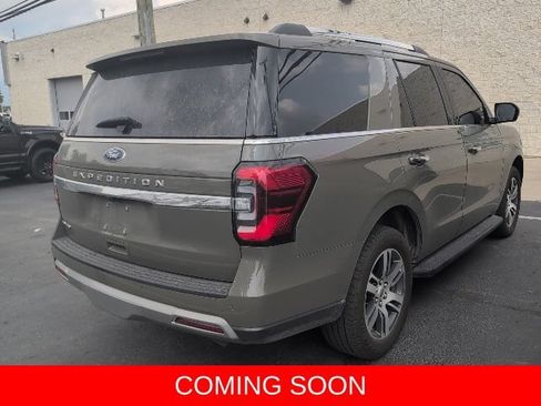 Used 2024 Ford Expedition Limited AWD/4WD image 8