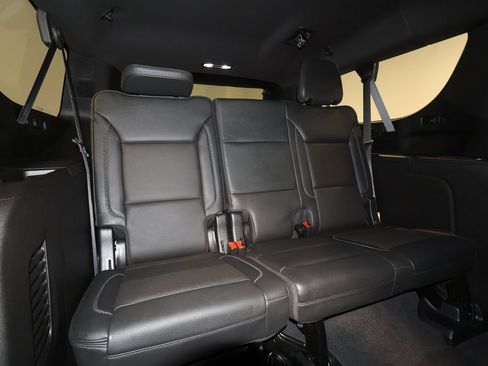 Used 2022 GMC Yukon XL Denali AWD/4WD image 26