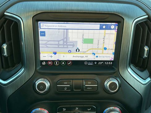 Used 2022 GMC Sierra 2500 Denali image 30