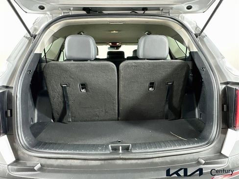 Certified 2021 Kia Sorento S AWD/4WD image 24