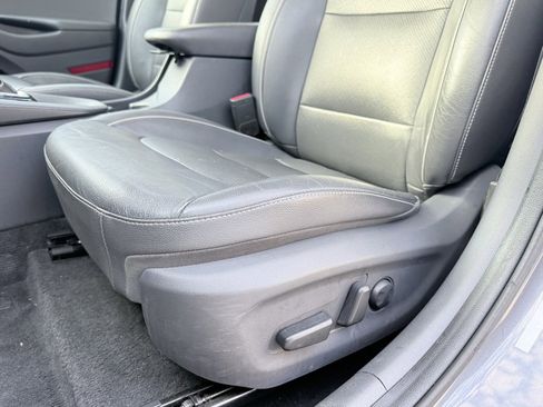 Used 2019 Hyundai Ioniq Limited image 21