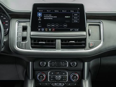 Used 2021 Chevrolet Tahoe Z71 AWD/4WD image 28