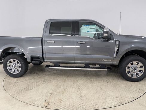 New 2026 Ford F250 Lariat w/ Chrome Package AWD/4WD image 8