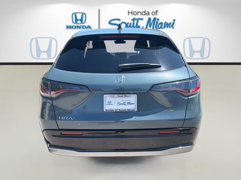 Certified 2024 Honda HR-V EX-L image 6