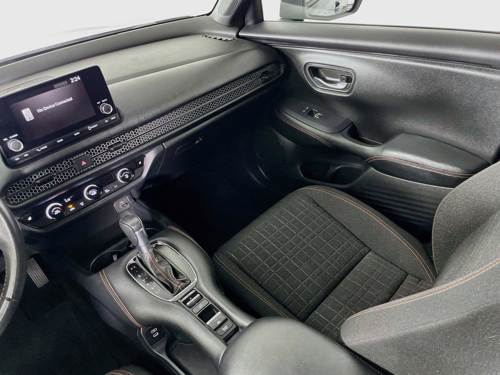 Certified 2024 Honda HR-V Sport image 27