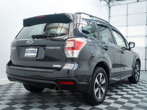 Used 2018 Subaru Forester 2.5i Limited AWD/4WD image 5