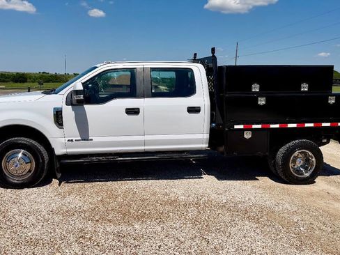 Used 2022 Ford F350 XL w/ Power Equipment Group AWD/4WD image 6