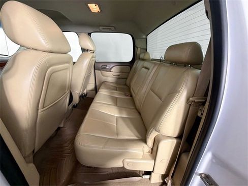 Used 2011 GMC Sierra 2500 SLT w/ SLT Convenience Package image 23