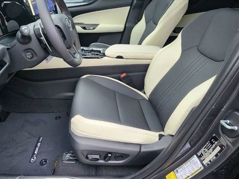 Used 2024 Lexus NX 350 AWD image 6