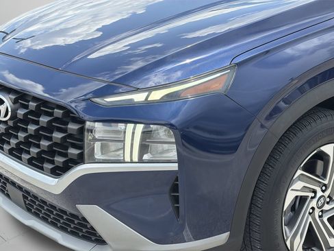 Used 2021 Hyundai Santa Fe SE FWD image 6