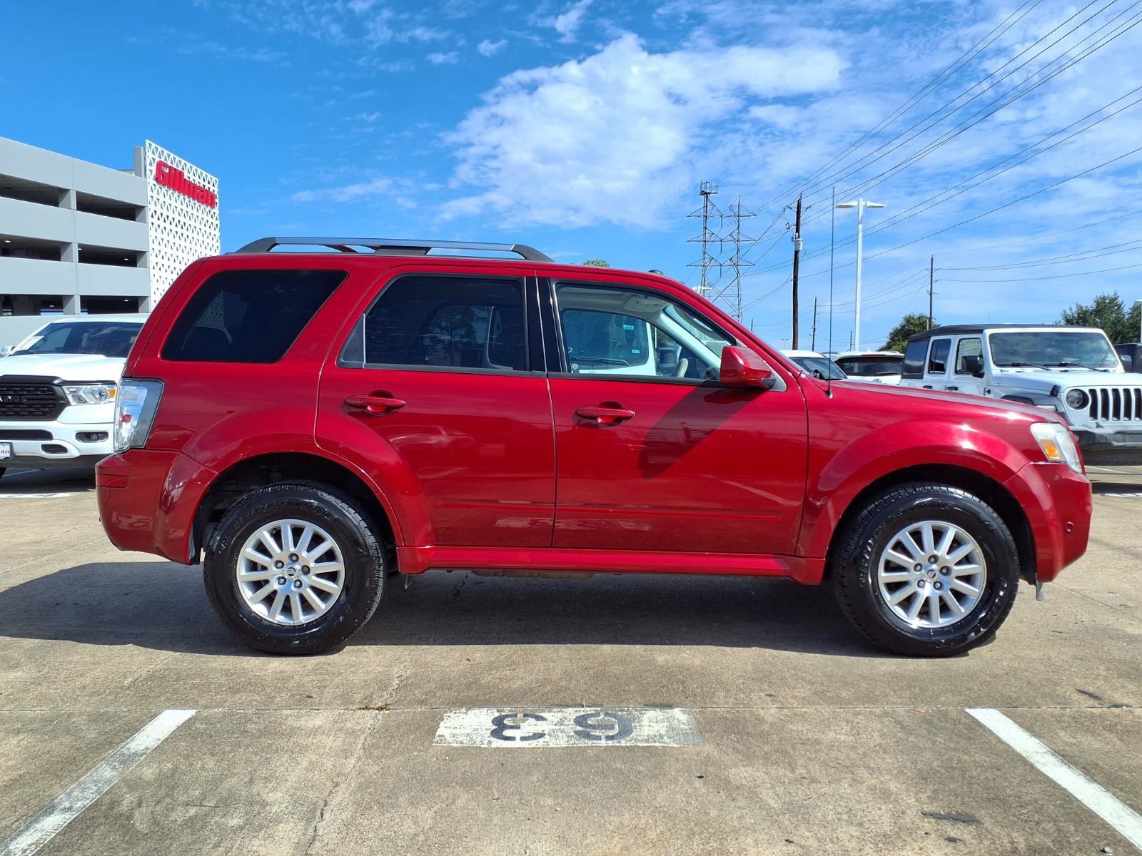 Used 2010 Mercury Mariner Premier FWD image 9