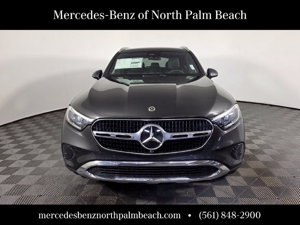 New 2027 Mercedes-Benz GLC 300 image 2