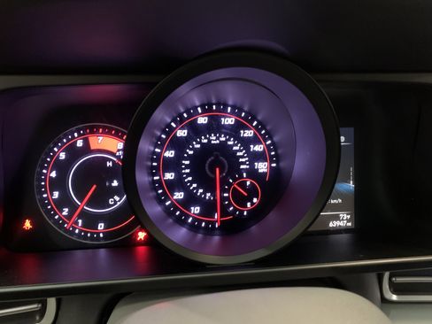 Used 2023 Hyundai Elantra SEL image 17