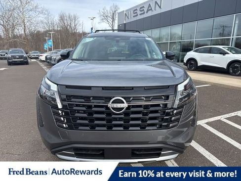 New 2026 Nissan Pathfinder Platinum w/ Cargo Package image 3