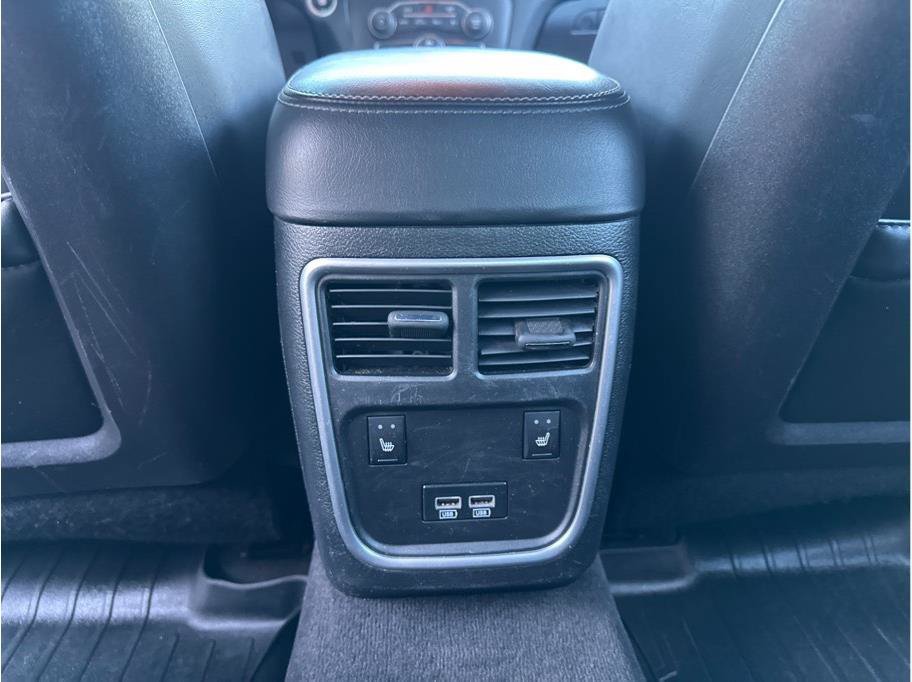 Used 2018 Dodge Charger GT AWD/4WD image 10