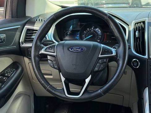 Used 2015 Ford Edge Titanium AWD/4WD image 6