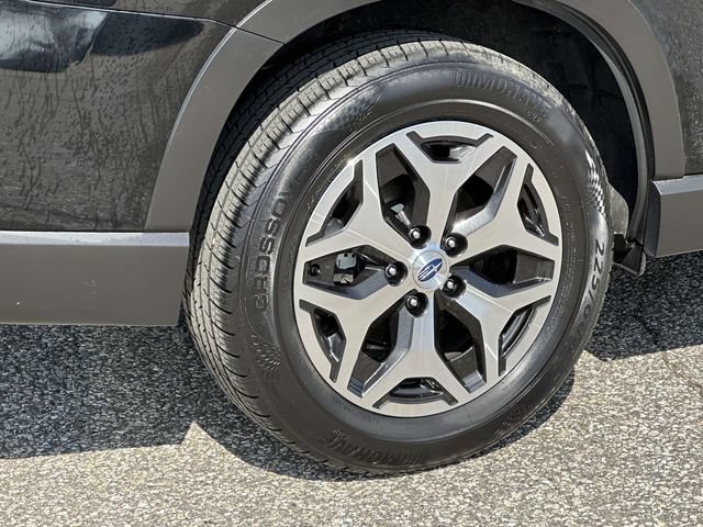 Used 2023 Subaru Forester Premium AWD/4WD image 30