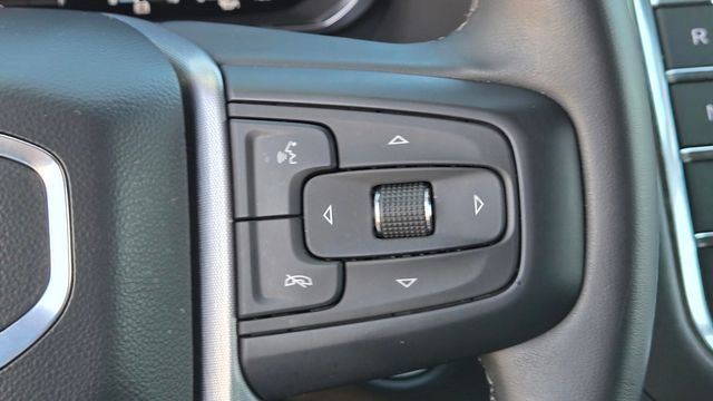 Used 2024 GMC Yukon SLE w/ Gmc Pro Safety Plus Package RWD image 19
