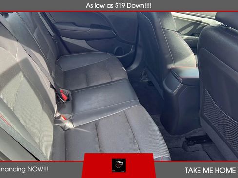 Used 2017 Hyundai Elantra Sport image 10