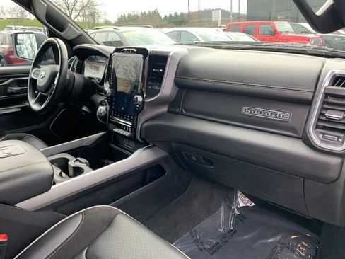 Used 2023 RAM 1500 Laramie AWD/4WD image 12