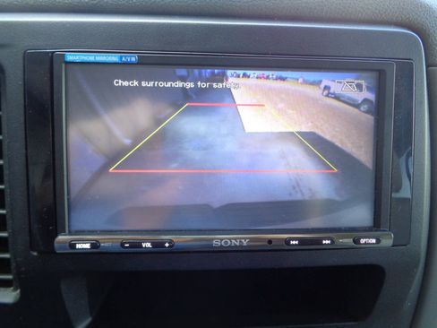Used 2019 Nissan NV 3500 SL RWD image 21