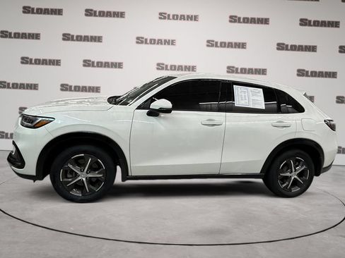 Certified 2024 Honda HR-V EX-L image 2