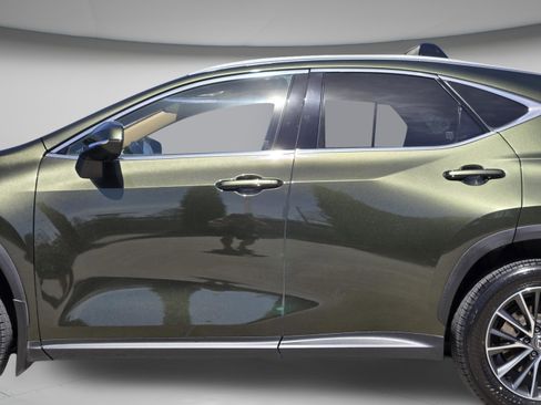 Used 2024 Lexus NX 350h w/ Package Accessory (P3) image 4