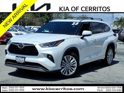 Used 2023 Toyota Highlander Platinum