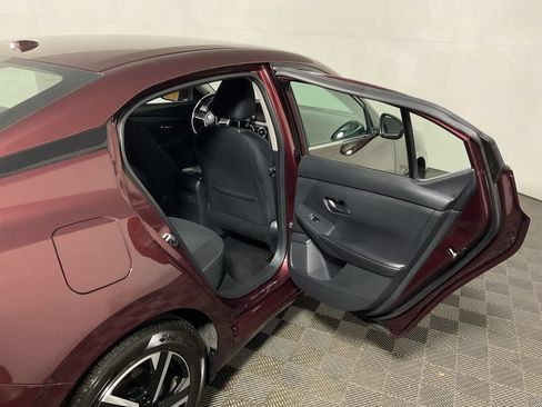 Used 2025 Nissan Sentra SV w/ All-Weather Package FWD image 34