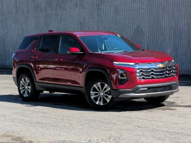 Used 2026 Chevrolet Equinox LT w/ Convenience Package II FWD image 11