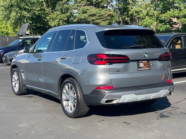Used 2026 BMW X5 xDrive40i w/ Premium Package AWD/4WD image 5