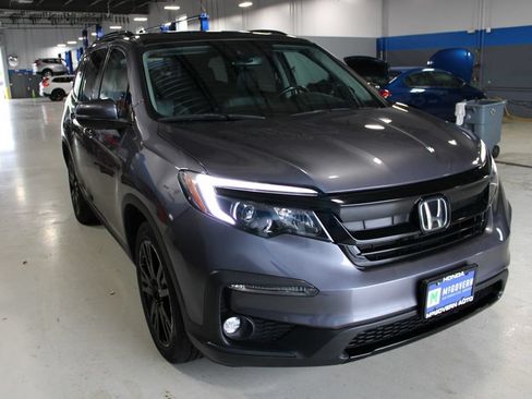 Used 2022 Honda Pilot Special Edition image 3
