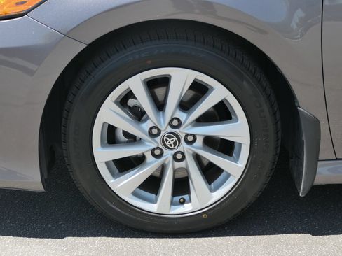 Used 2024 Toyota Camry LE FWD image 10