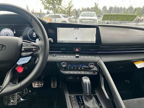 Used 2025 Hyundai Elantra N FWD image 25