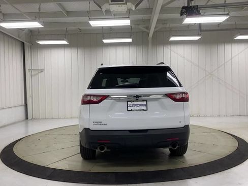 Used 2020 Chevrolet Traverse LT w/ LPO, Floor Liner Package FWD image 7