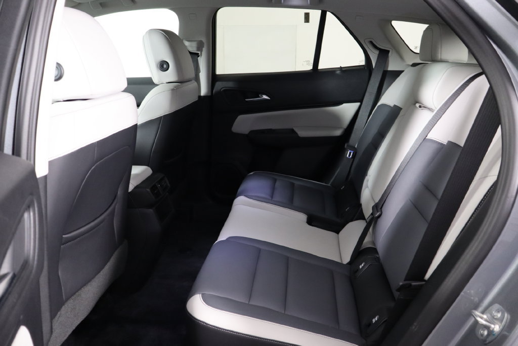Used 2025 Honda Prologue Touring image 15