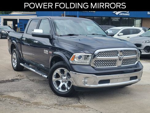 Used 2017 RAM 1500 Laramie AWD/4WD image 32