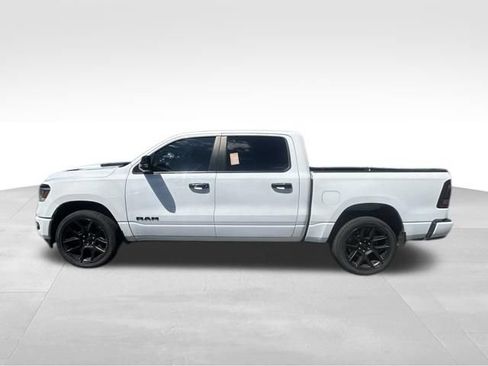 Used 2023 RAM 1500 Laramie AWD/4WD image 5