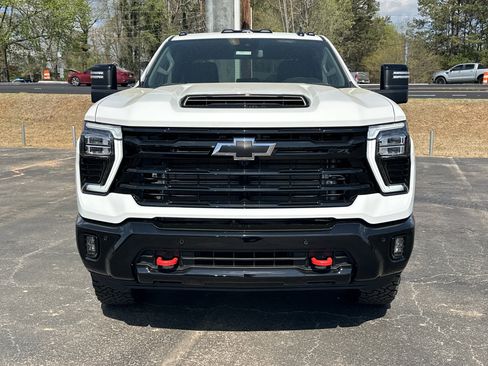 New 2026 Chevrolet Silverado 2500 LT w/ Trail Boss Package AWD/4WD image 3