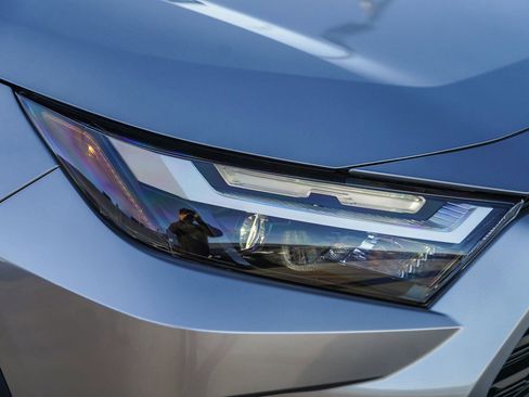 New 2025 Toyota RAV4 LE image 2