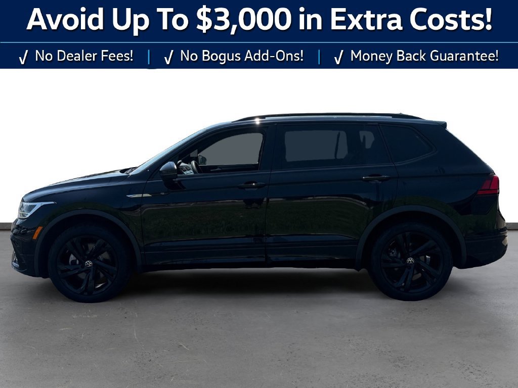 Used 2024 Volkswagen Tiguan SE R-Line FWD image 2