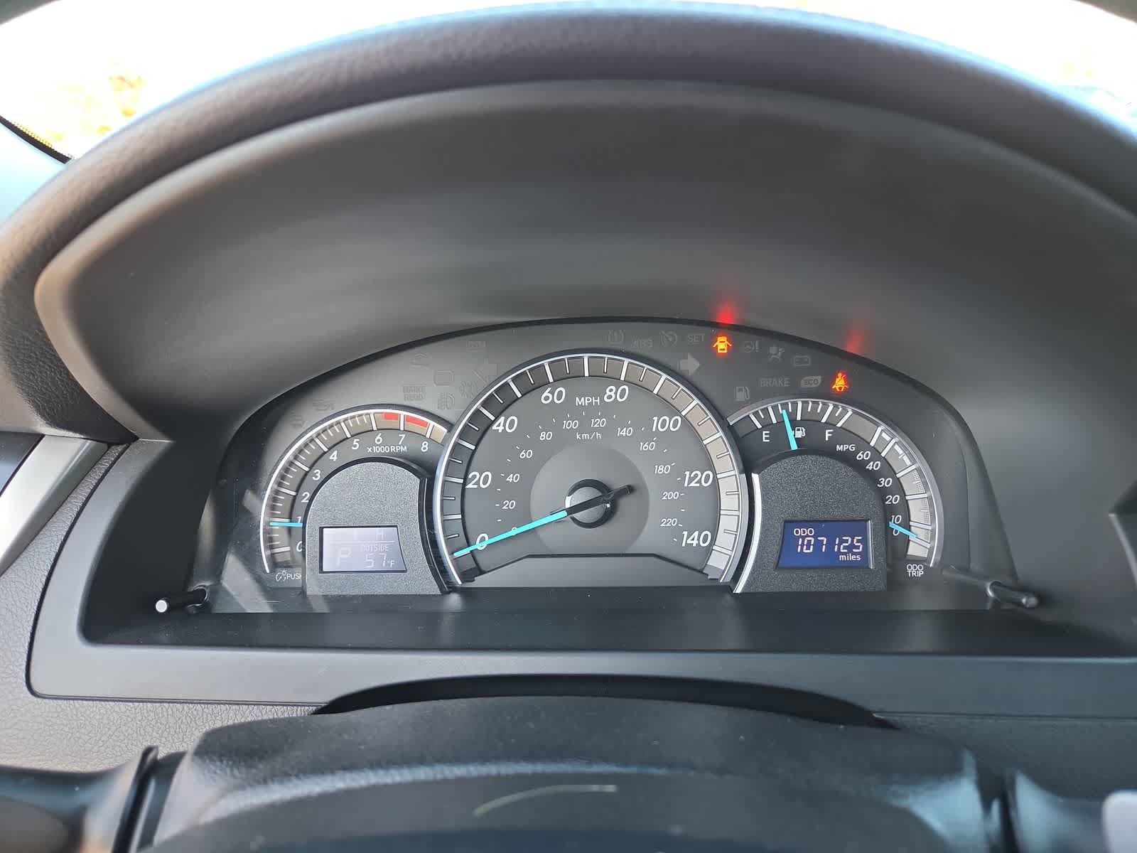Used 2013 Toyota Camry SE FWD image 26