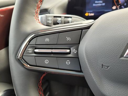 New 2026 Chevrolet Traverse RS image 25