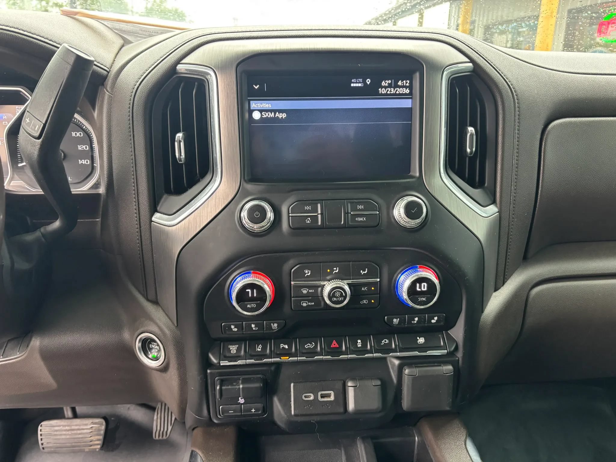 Used 2021 GMC Sierra 3500 Denali w/ Technology Package AWD/4WD image 29