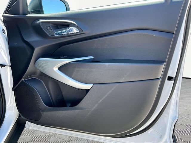 New 2026 Chevrolet Trax LS FWD image 27