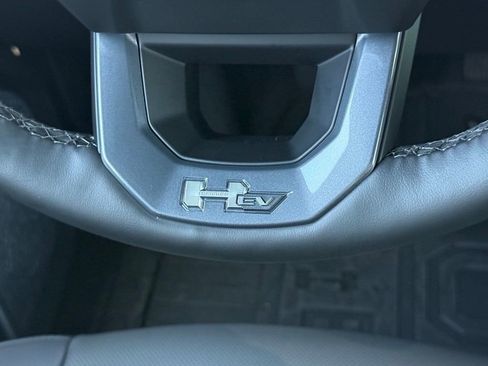 Used 2025 GMC Hummer EV 2X AWD/4WD image 23
