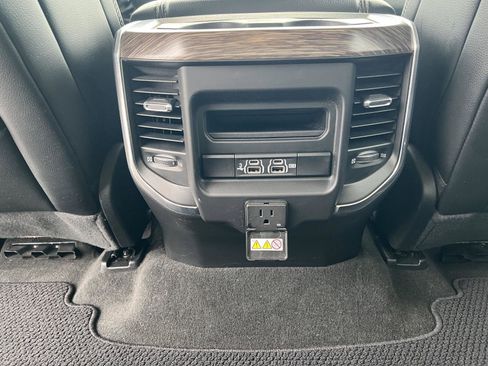 Used 2020 RAM 1500 Laramie AWD/4WD image 51