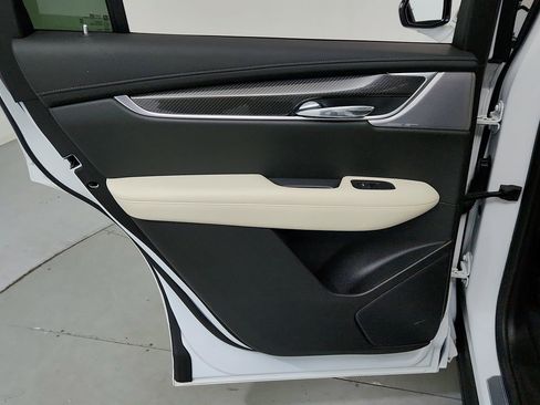 Certified 2024 Cadillac XT6 Sport AWD/4WD image 26