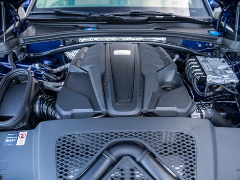 New 2026 Porsche Macan S image 30