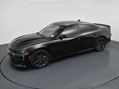 Used 2022 Dodge Charger R/T w/ Blacktop Package RWD image 16